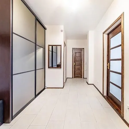 Pr.nezavisimosti Apartment *